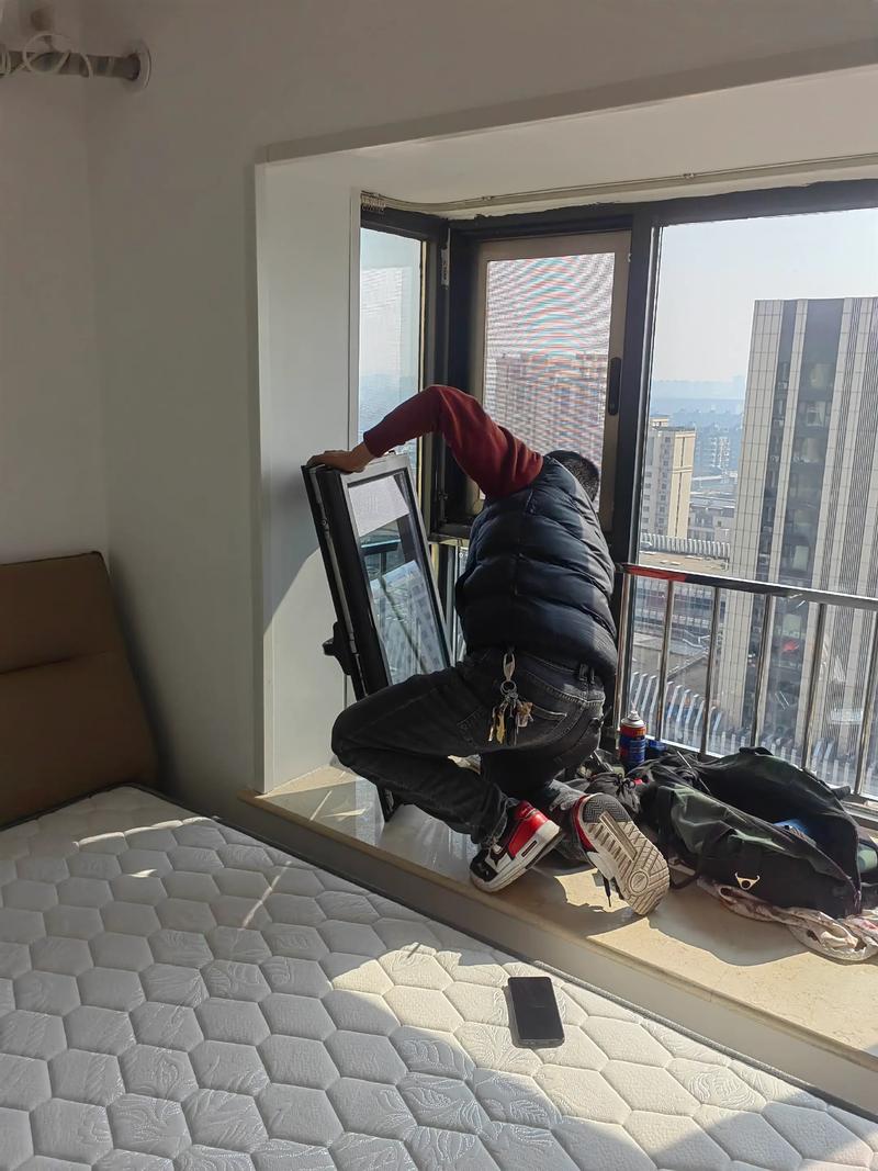 选购指南：如何挑选一款满意的不锈钢门