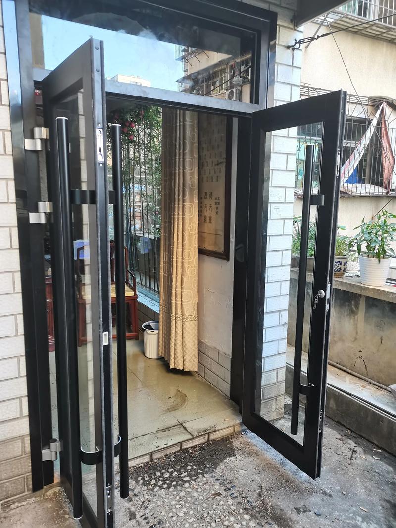 选购铝合金门窗，让你尽享智慧家居生活